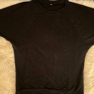 UNIQLO Men Black Long-Sleeve Crewneck - S